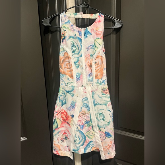 BNWT MINTYMEETSMUNT Revolve Vera Neon Rose Dress Size XS - Picture 4 of 7